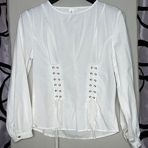 Guest Editor White Front Lace Up Scoop Neck Long Sleeve Top - Size Small